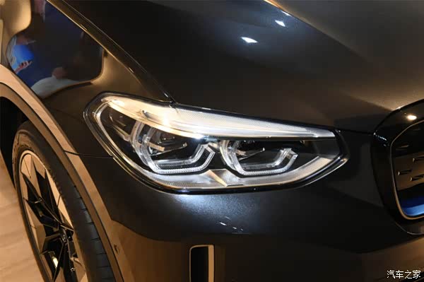 宝马的天使眼在我看来有着很高的辨识度