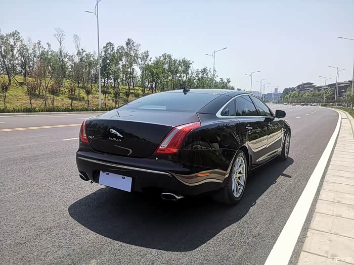 个人13款捷豹xjl20t典雅商务版出售