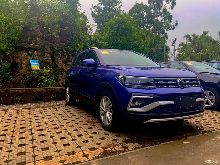 10122 | 回复: 3 途铠论坛 【多彩六月】梦幻蓝的你和初夏一起走来!