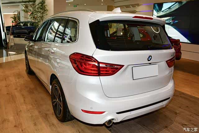 原装进口豪华7座mpv63l油耗自动挡实拍宝马2系