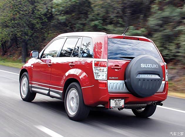 每日图赏闪亮的红色超级维特拉