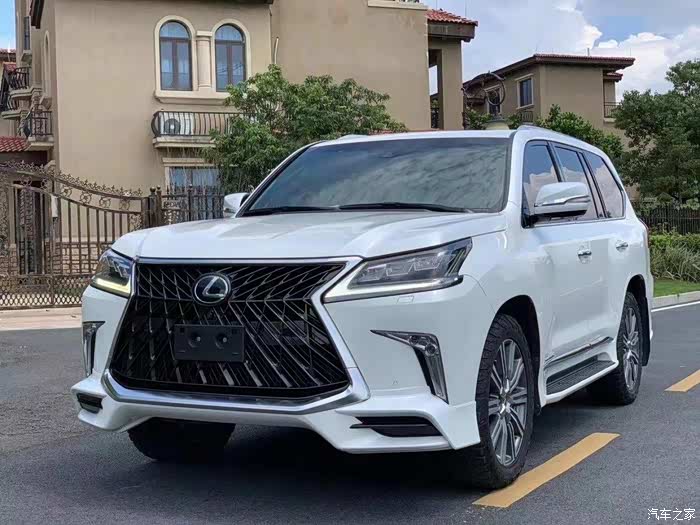 雷克萨斯570s超级运动版外观很霸气
