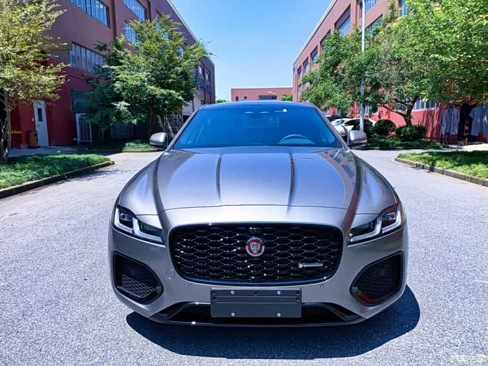 【图】求2021款xfl硅谷银实车照片_捷豹xf/xfl论坛_汽车之家论坛