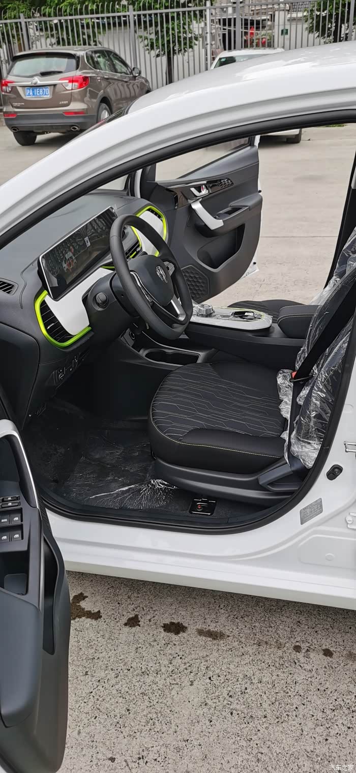 奔奔estar20心悦款700公里提车记