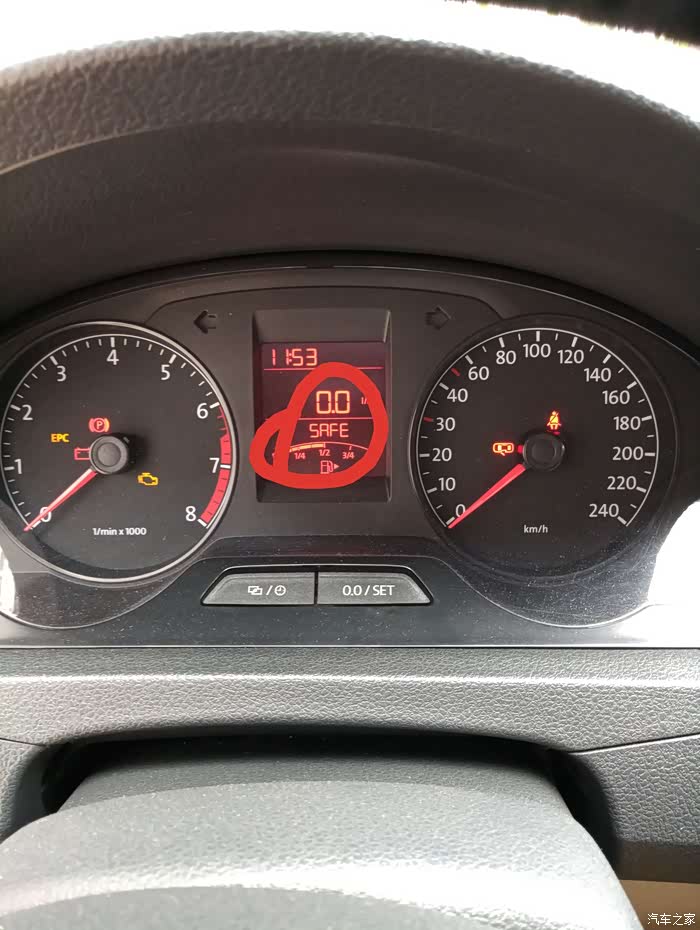 新桑塔纳点火三秒自动熄火有这种故障了进来看看