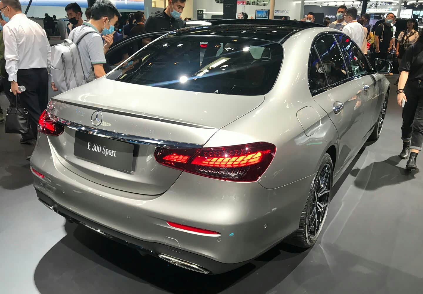 2020北京车展# 改款奔驰e级标轴版