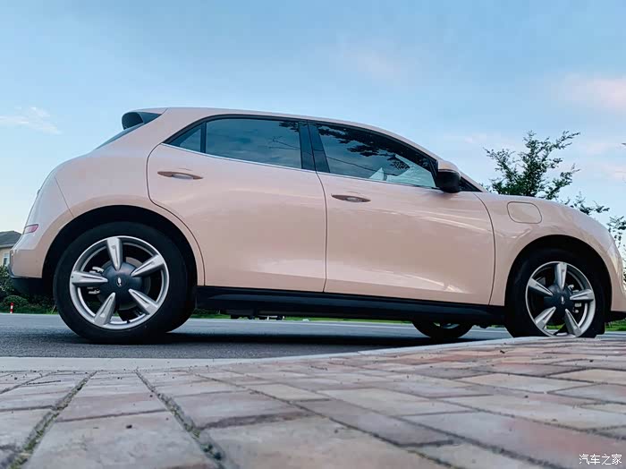 欧拉好猫之4s店历险记