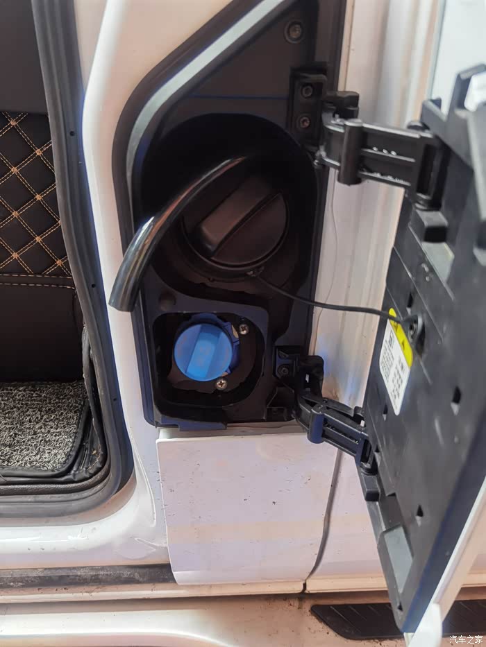 【图】长途利器副油箱_全顺论坛_汽车之家论坛