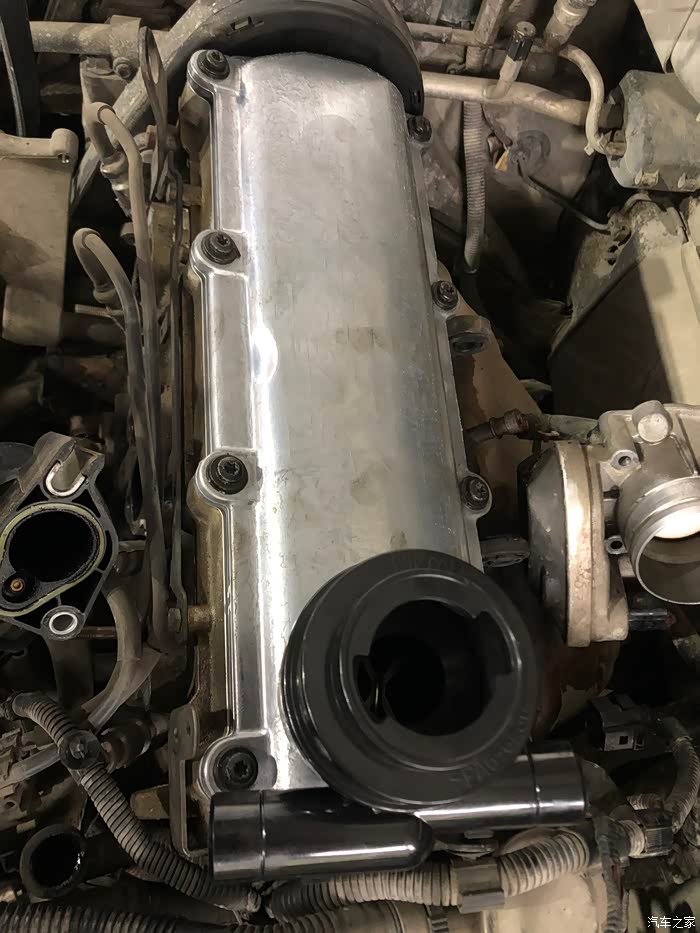 出个开迪的气门室盖