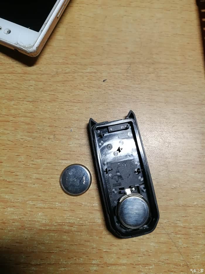 申精# 为爱车更换遥控钥匙电池