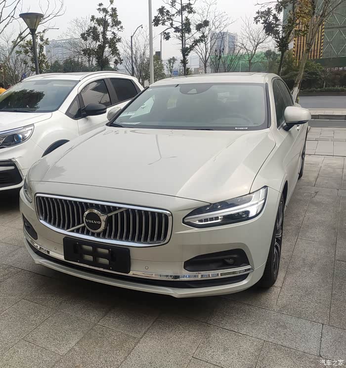 【图】明天去看车,请问选哪个颜色好_沃尔沃s90论坛_汽车之家论坛