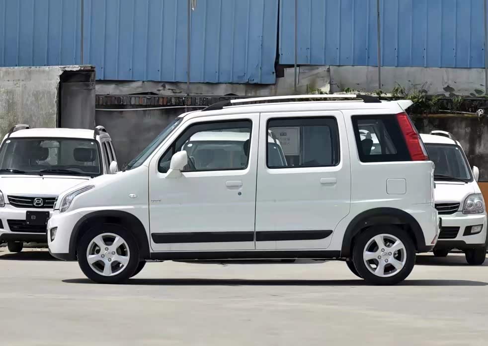 在外观2020款北斗星x5的与老款基本上一致