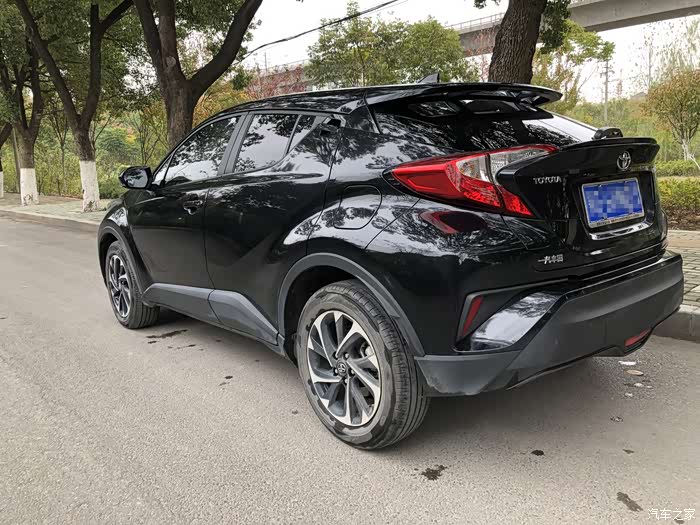 浅谈墨渊黑-奕泽的外观和内饰