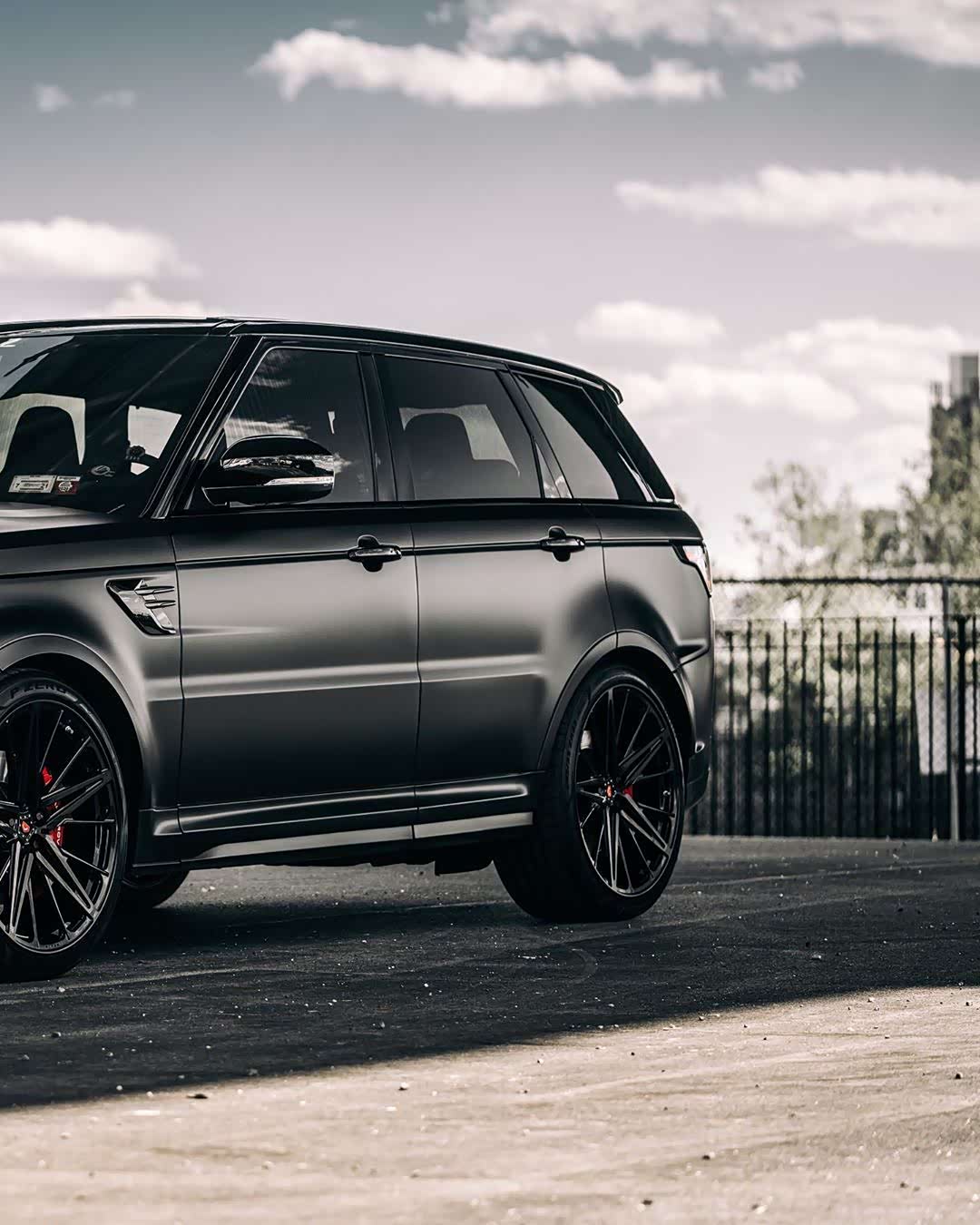 路虎揽胜运动 改装案例,这台气场不比x5 m差