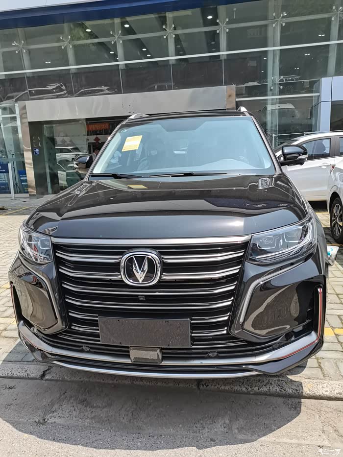 长安cs95带你跨越山和海的一款suv