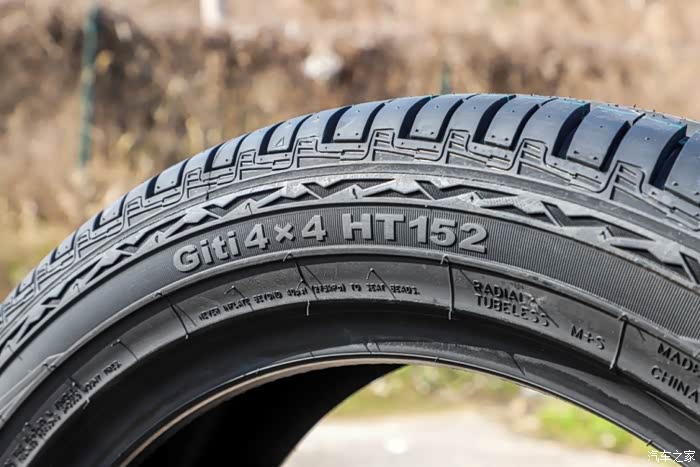 请问大家杠5换佳通ht152轮胎怎么样?
