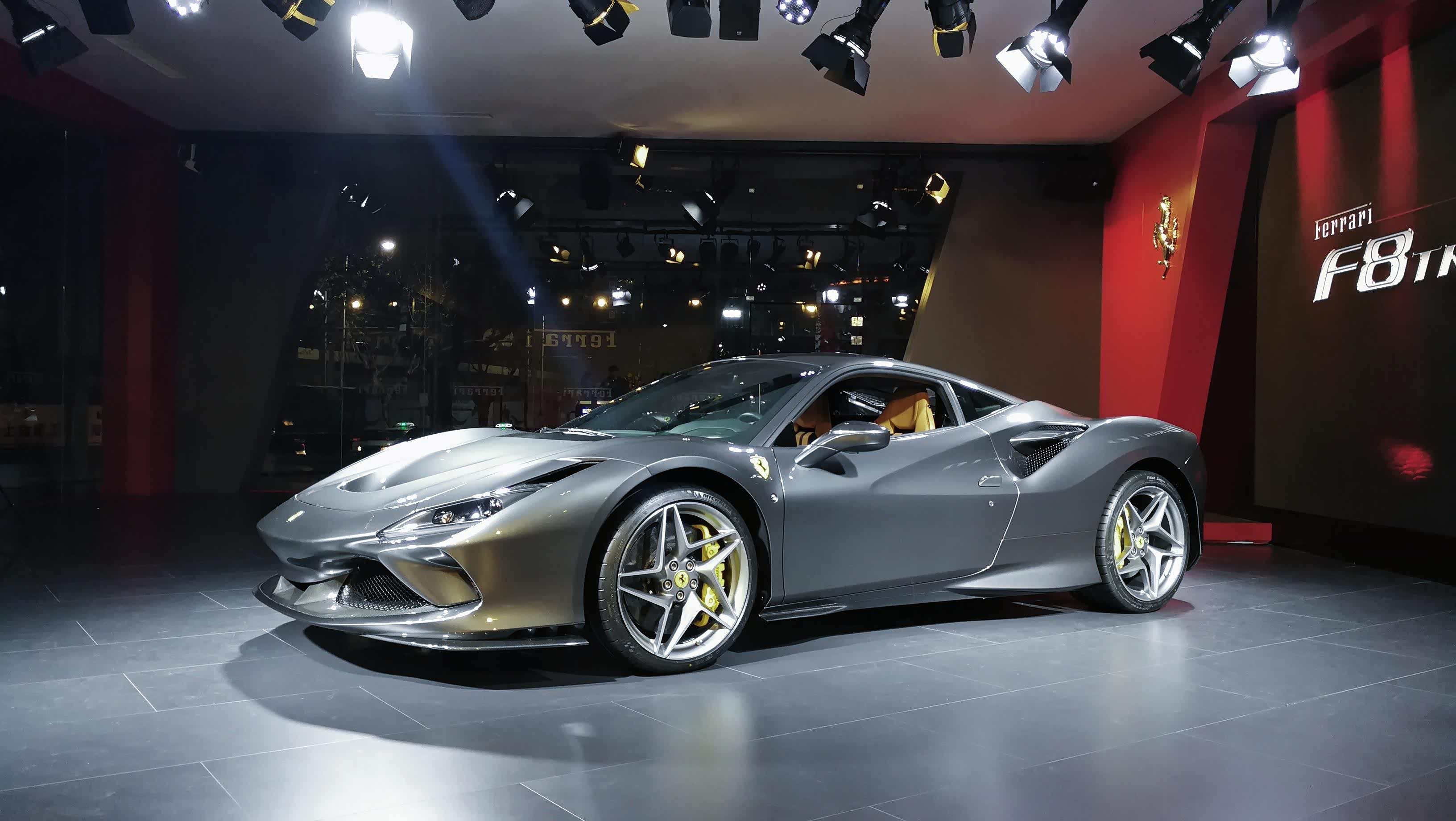 【图】凶悍的前脸,漂亮的侧身腰线._法拉利f8论坛_汽车之家论坛