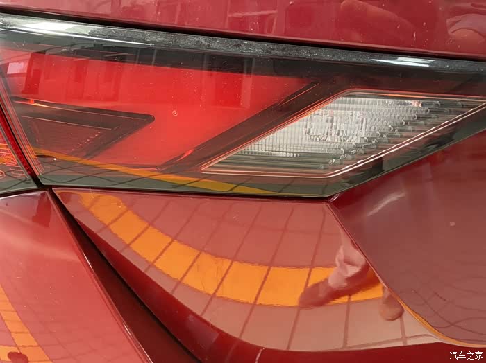 【图】【汽车之家16岁生日快乐】红色车灯配车身_吉林论坛_汽车之家论