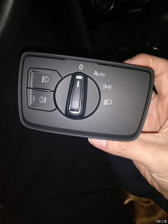 【图】自己动手安装自动大灯开关和雨感_迈腾论坛_汽车之家论坛