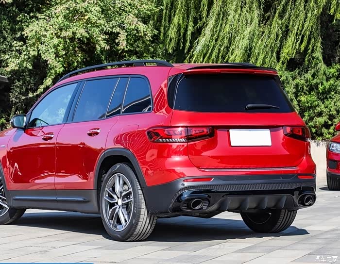 奔驰glb加装包围尾喉飒不飒