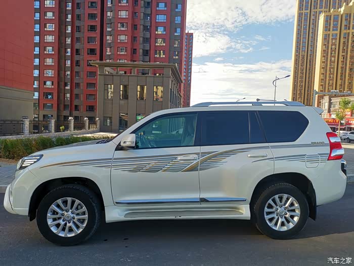 个人出手17年中东霸道400