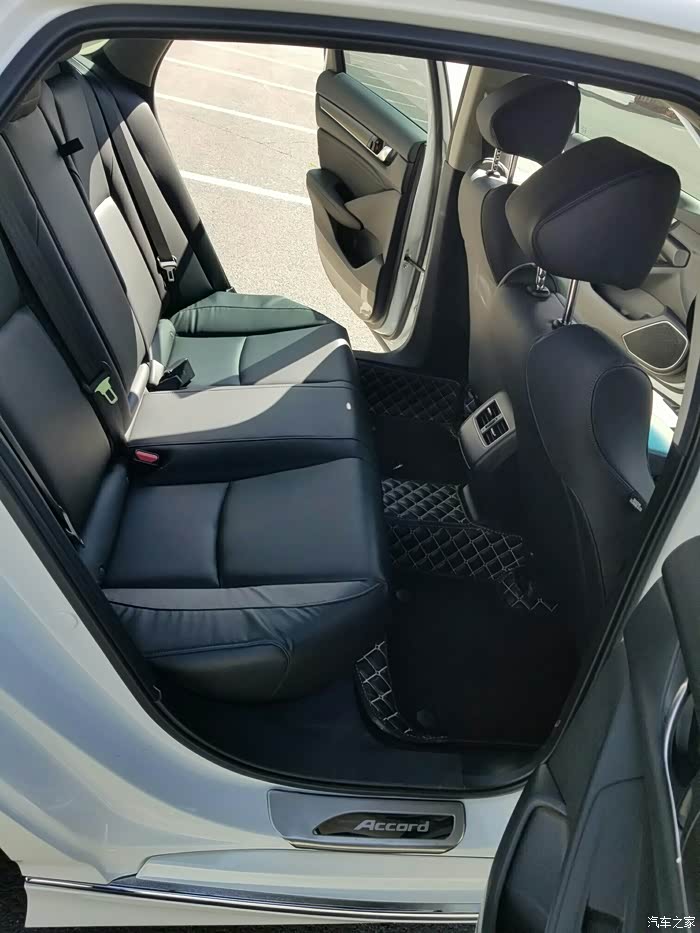 雅阁十代,潇潇洒洒的走一回!