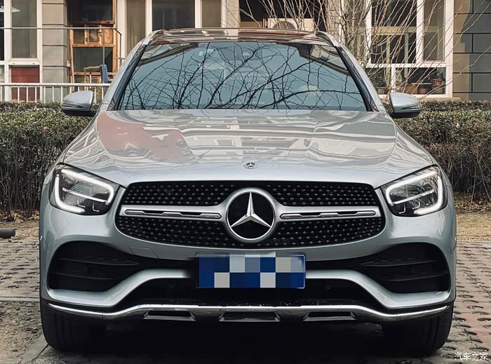 glc300时空银,终于上好牌了_奔驰glc论坛_汽车之家论坛