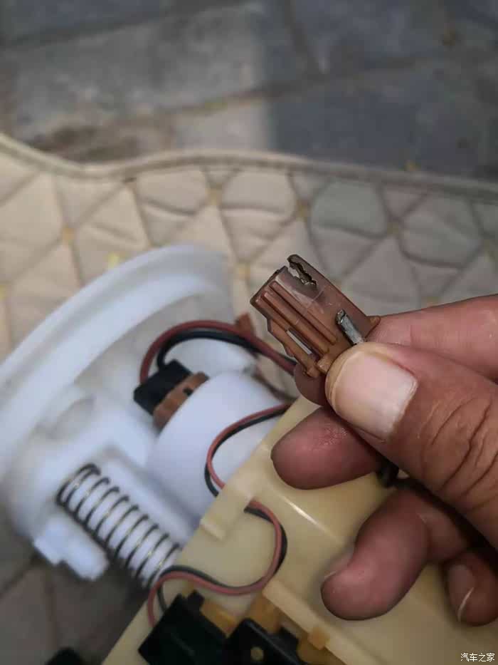 急,急,急,请大家帮帮忙。感谢、