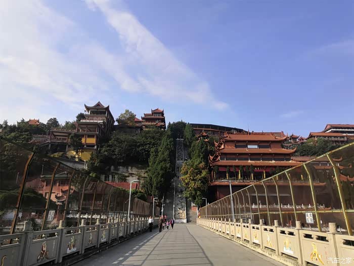 【图】一股清泉,一幅美景,莲花山圣水寺之行_四川论坛_汽车之家论坛