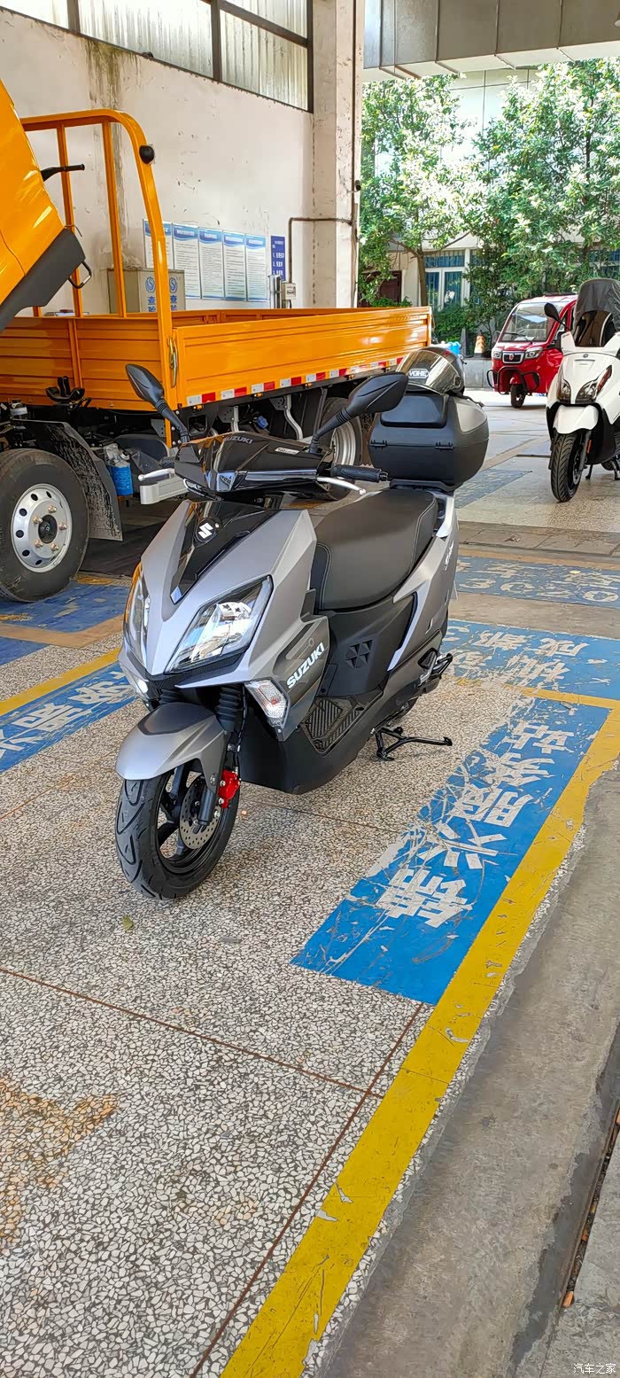 提uy1256年摩龄从挡车到踏板