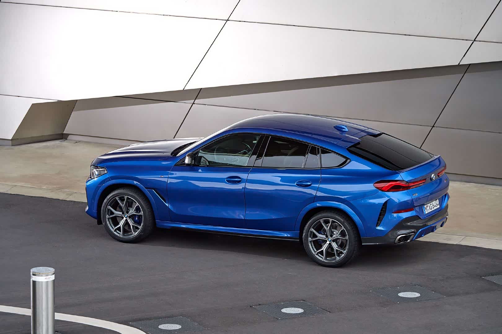 【图】2020 bmw x6 m50i高清大图,拿去做壁纸_宝马x6论坛_汽车之家