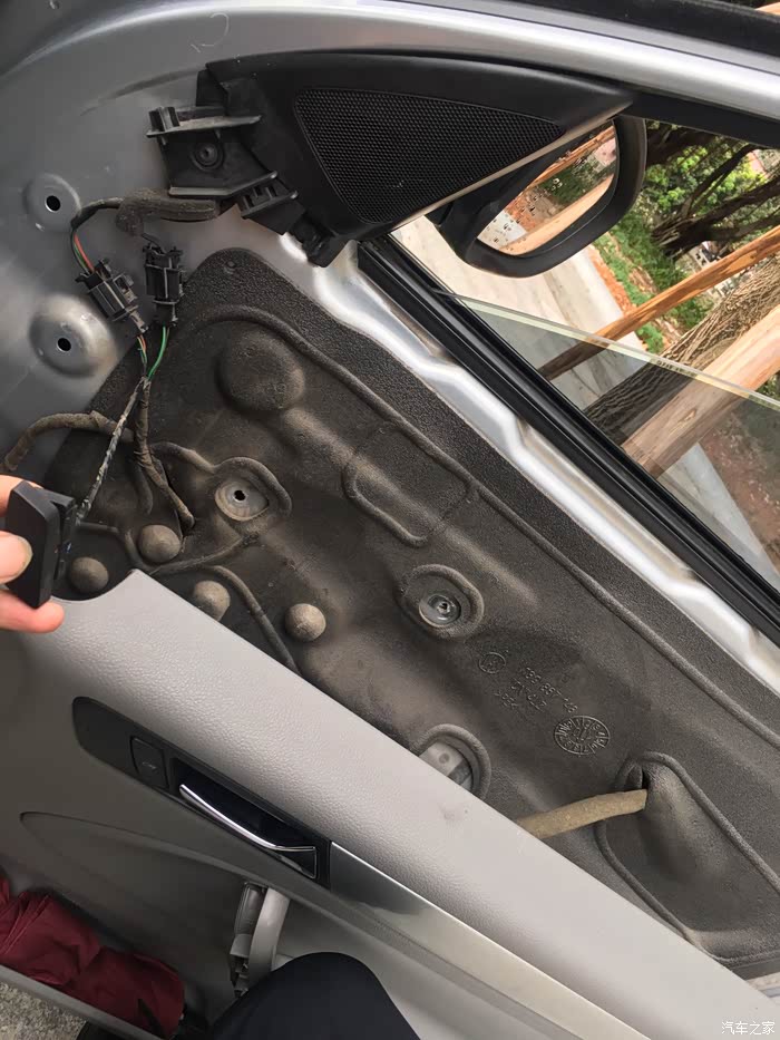 11款宝来副驾驶升窗开关