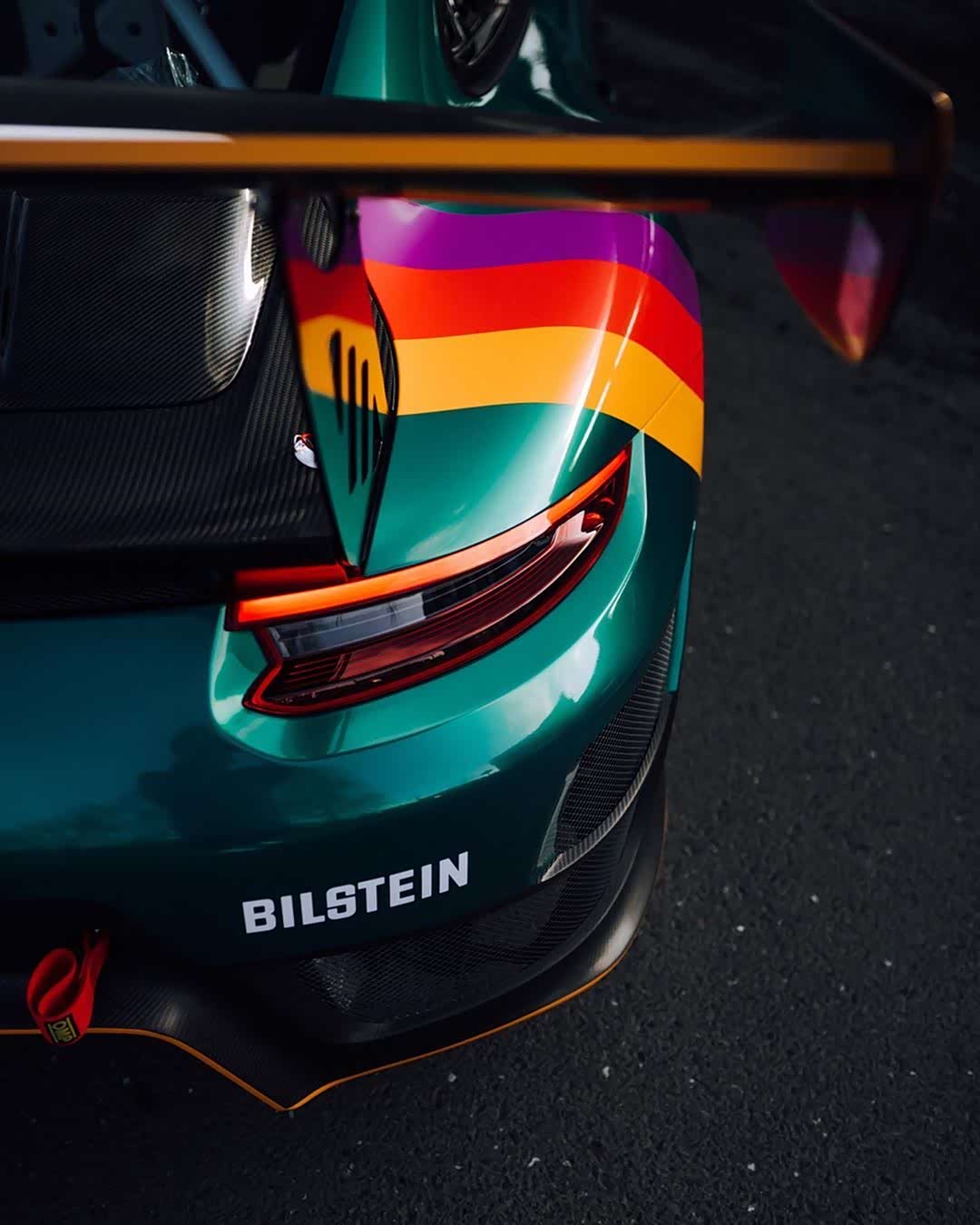 彩色的车身,最独特的911._保时捷911论坛_手机汽车之家