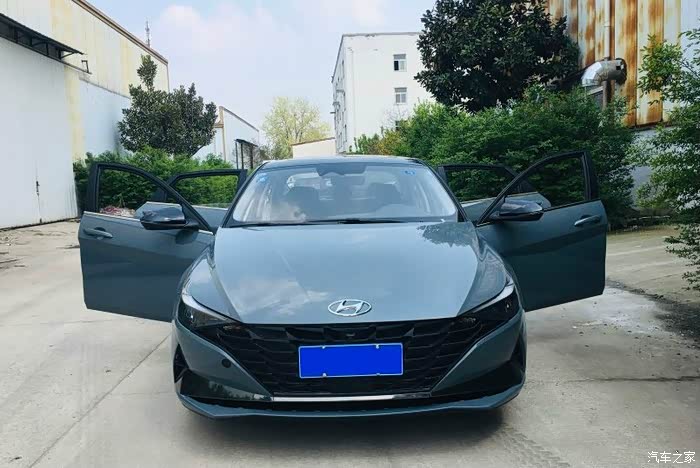 来吧展示第七代伊兰特