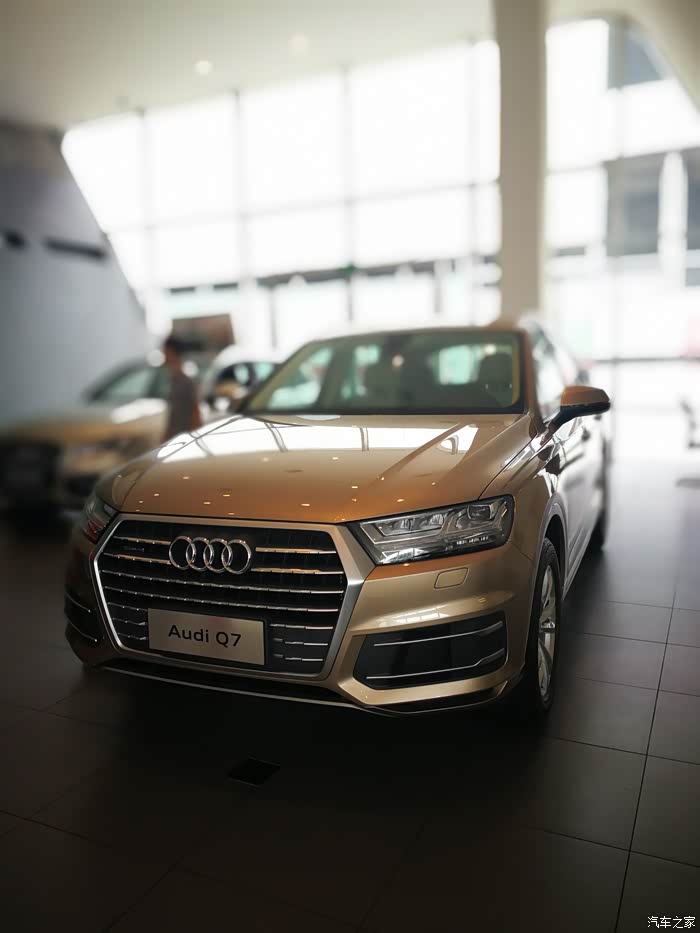 【图】有提了金色q7的大神吗,跪求图片_奥迪q7论坛_汽车之家论坛