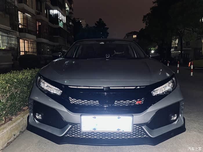 16款圣辉银思域改装tr包围