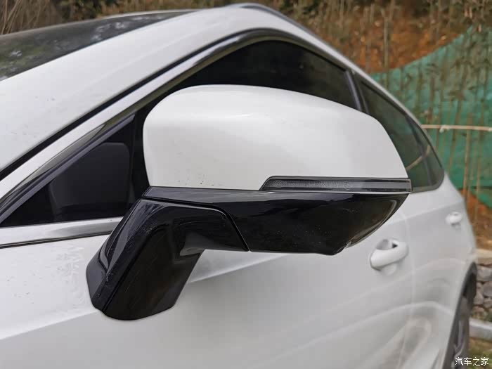 和第三代哈弗h6一同出发