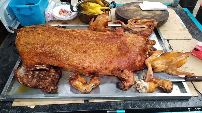 凯越500f横县除了茉莉花还有地炉脆皮烧猪