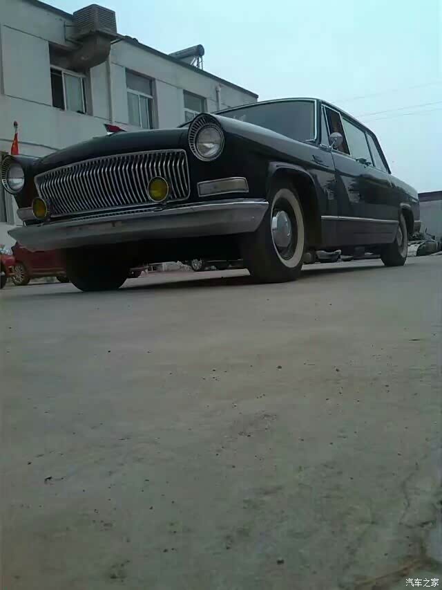 亚洲雄风红旗ca770