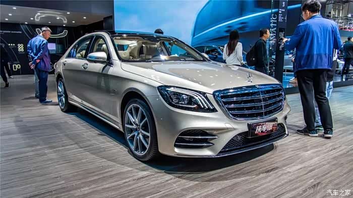 奔驰s级:大老板花100万买来却不开的车【快车体验292】