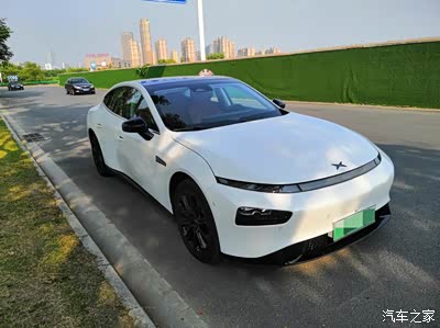 开着我的白色大p7出来耍耍帅_小鹏汽车p7论坛_手机汽车之家