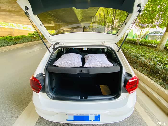 家用代步帅气小白,大众polo