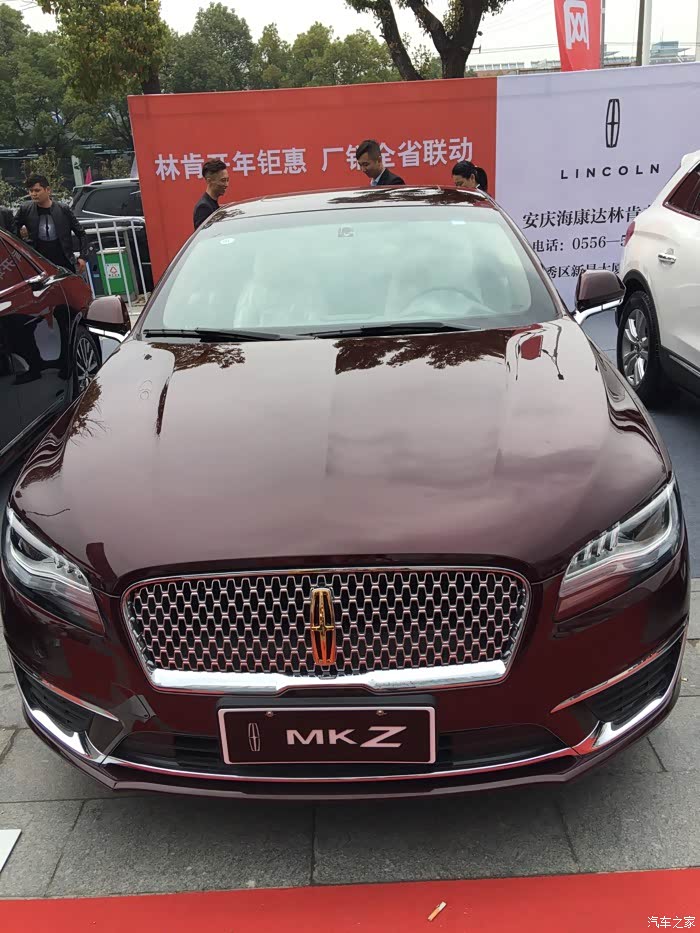 请问林肯mkz哪种颜色好看?