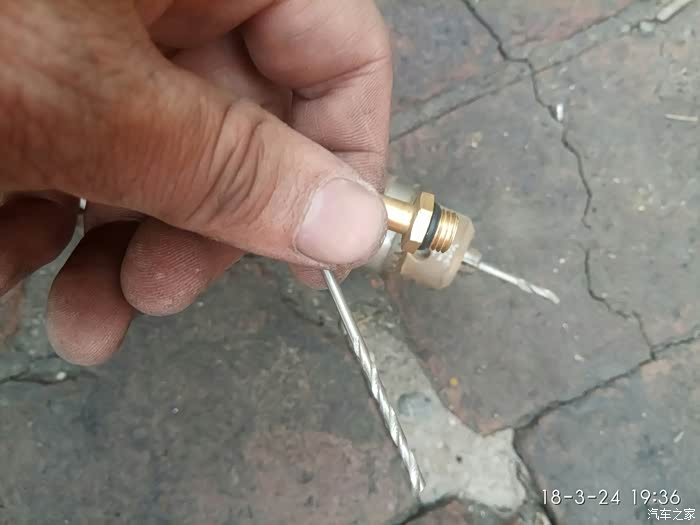 改完动力损失就一点点. 跑了60多公里故障灯亮,1.混合比稀2.缸