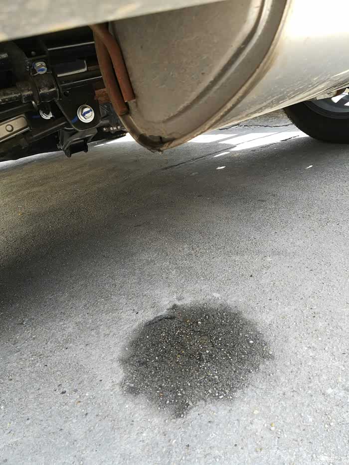 【图】车底后面滴水啥情况_宋/宋新能源论坛_汽车之家论坛