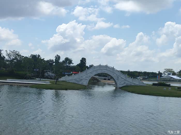 35p出行游览潮头中央公园