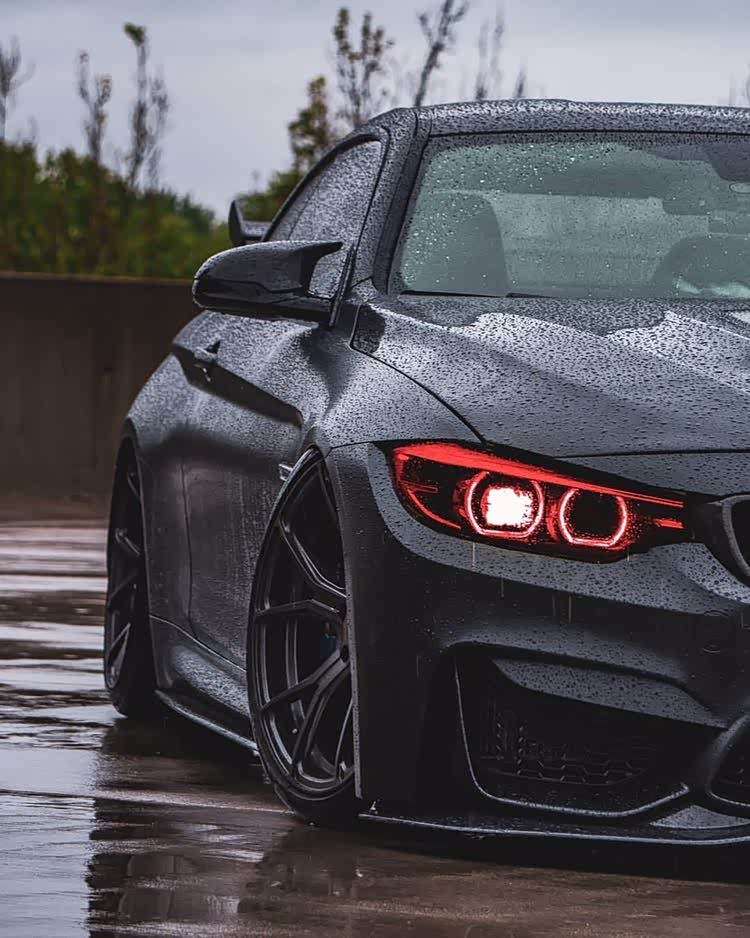 红眼黑马宝马m4,宝马m4即将进入非常激进的大鼻孔时代了