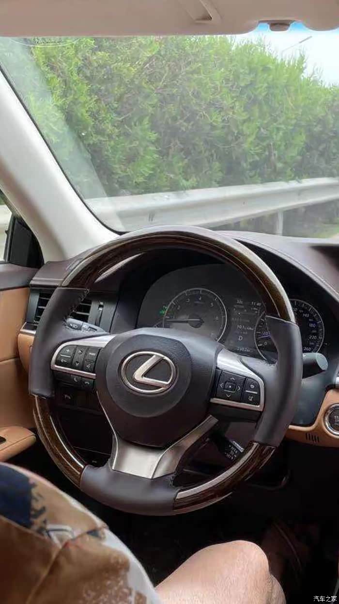 【图】今天把方向盘换了_雷克萨斯es论坛_汽车之家论坛