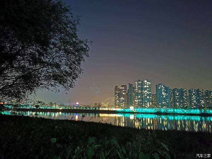 佛山东平河夜景图片