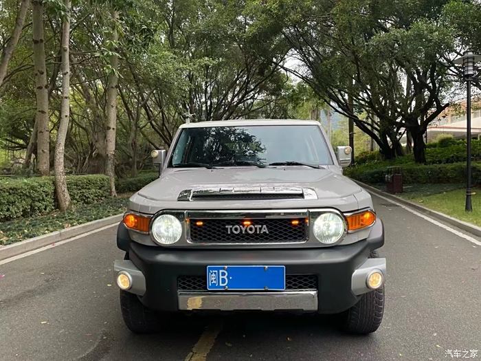 硬漢座駕19年始祖鳥聯名fjcruiser